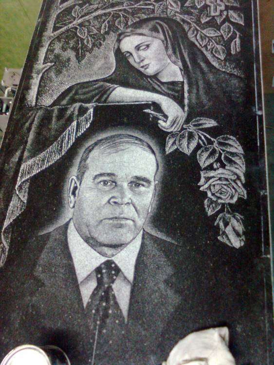 post-5329-0-56787800-1339732474_thumb.jp