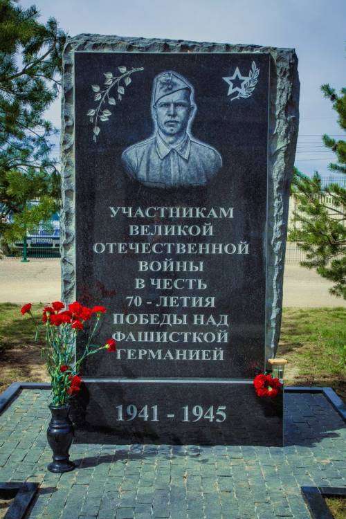 post-13392-0-33534400-1433310477_thumb.j