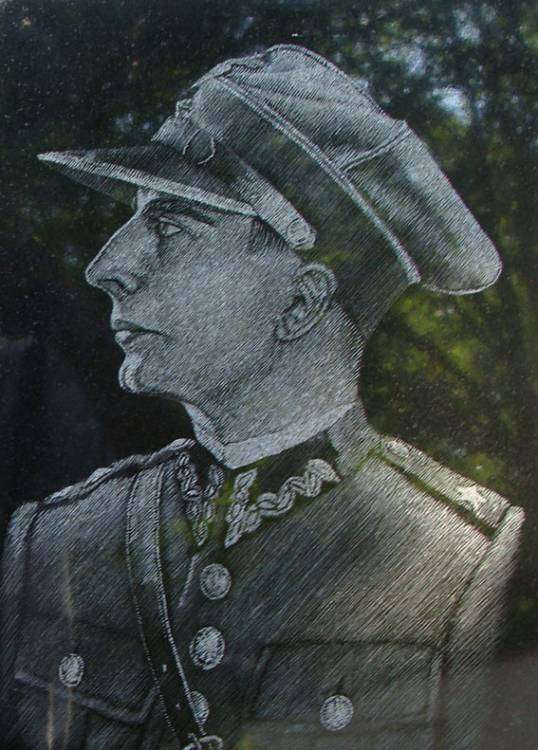 post-7094-0-01021300-1341691471_thumb.jp