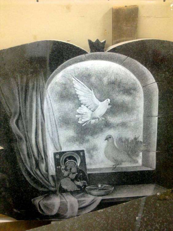 post-7784-0-42019200-1346056556_thumb.jp