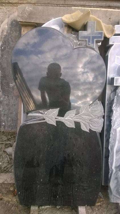 post-12759-0-78149800-1439286878_thumb.j