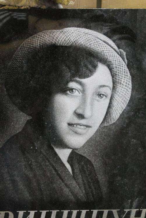 post-15136-0-65313700-1442697997_thumb.j