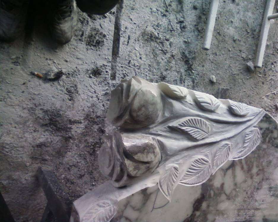 post-6824-0-64538700-1349106508_thumb.jp