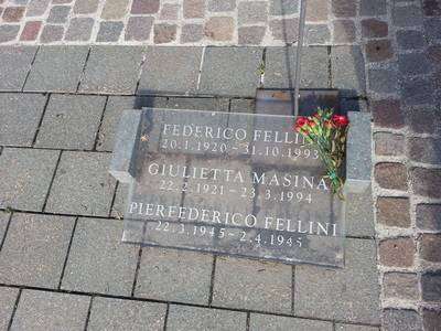 post-1278-0-46948900-1380876318_thumb.jp