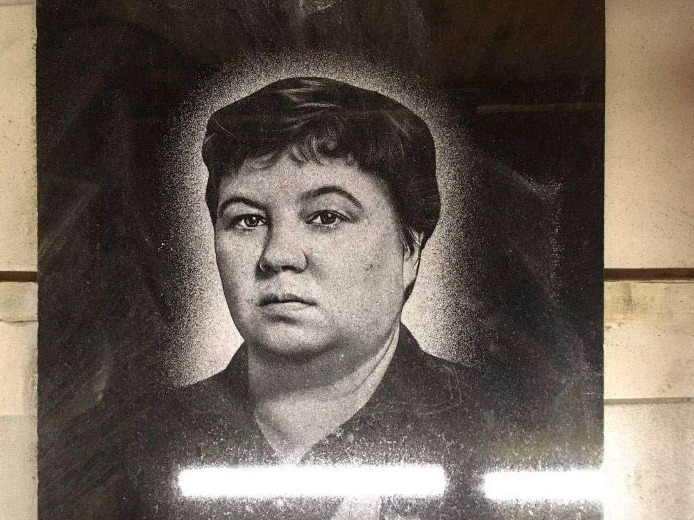 0-02-05-2f6e1e1fc67bd206f734f7ea181ed403c9d58d8ca1dc3ae99f32644f66d33614_6ca387c4 copy.jpg