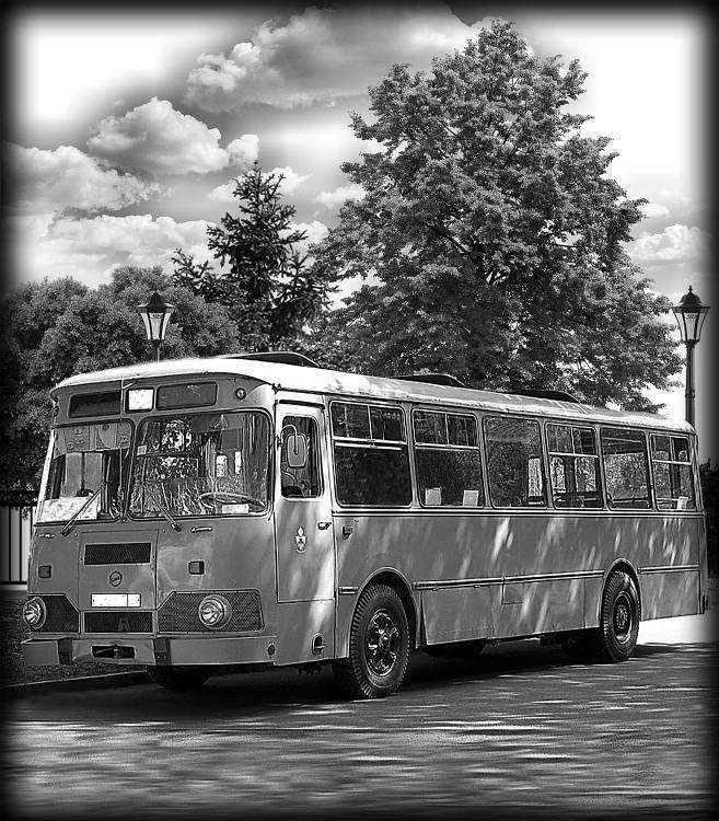 автобус лиаз.jpg