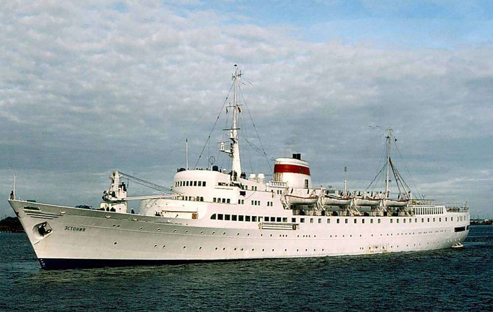 ревякину корабль увеличено.jpg