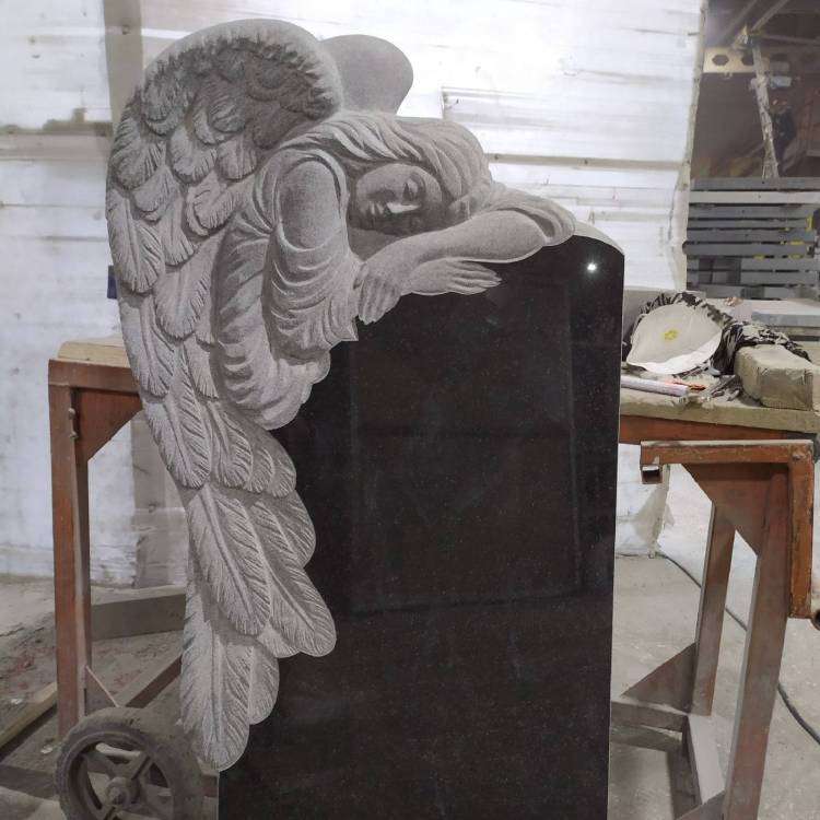 ден. баба-крыля2.jpg