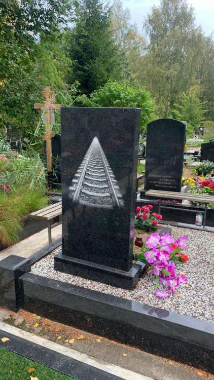 WhatsApp Image 2023-12-01 at 13.55.56 (1).jpeg