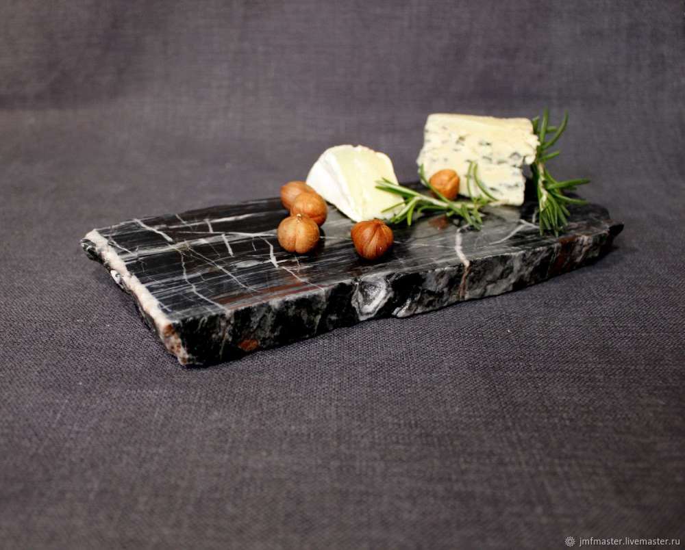 a6f41bd73fa5123631b7f6c80c4g--posuda-razdelochnye-doski-iz-mramora.jpg