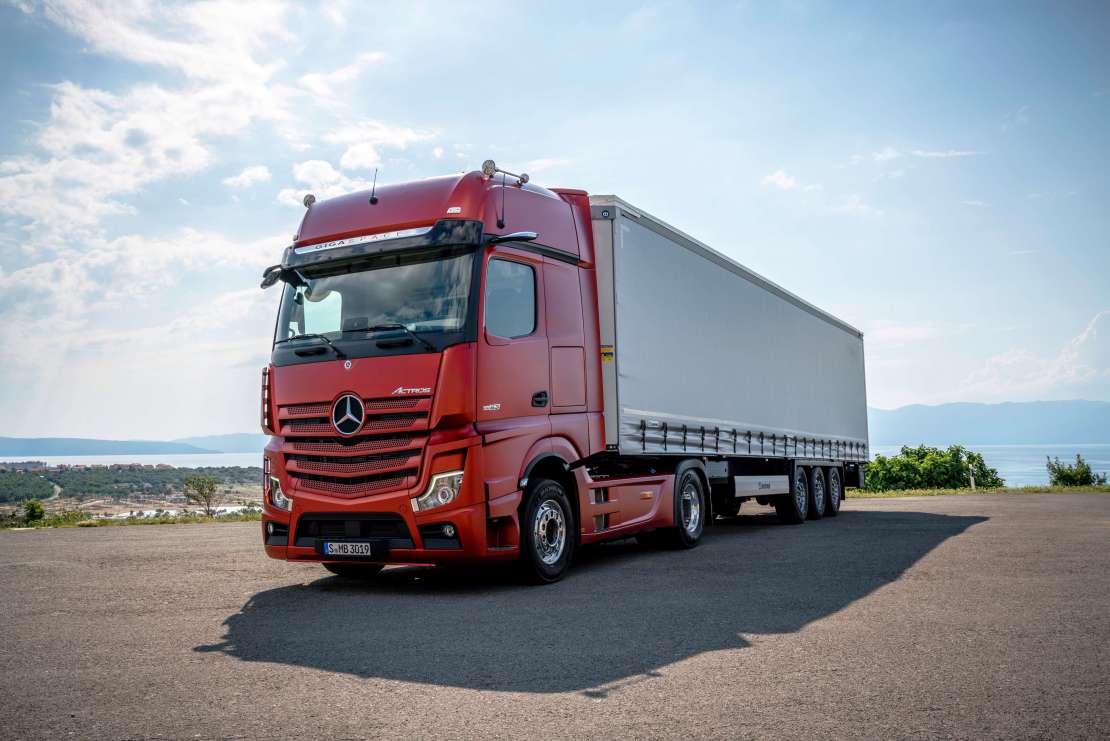actros_11.jpg